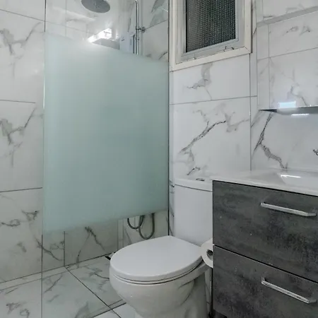 Royal Parkside Apartment Nicosia